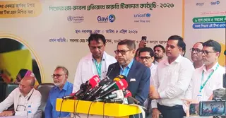 ৩ মে থেকে অবশিষ্ট সকল জেলায় টিকাদান কর্মসূচি চলবে: স্বাস্থ্যমন্ত্রী